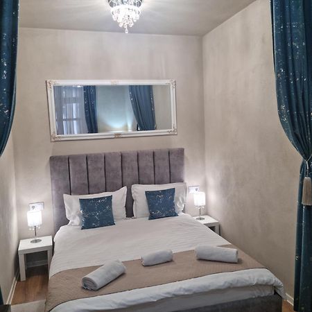 Studio Piata Mare Sibiu Buitenkant foto