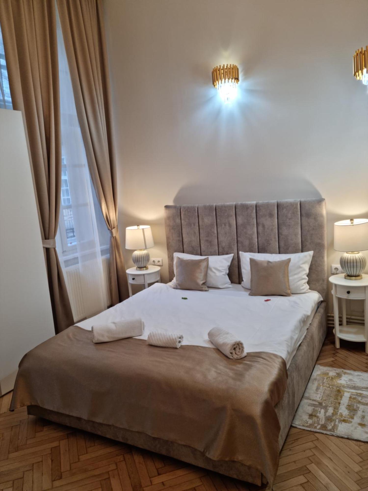 Studio Piata Mare Sibiu Buitenkant foto